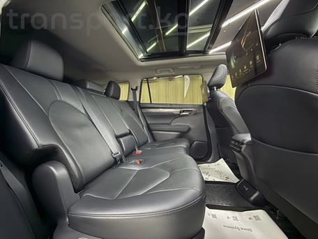 Toyota Highlander, 2024 — photo 8