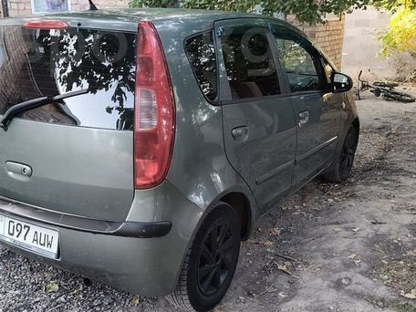 Mitsubishi Colt, 2004 — photo 1