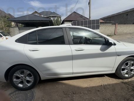 Chevrolet Onix, 2020 — photo 5