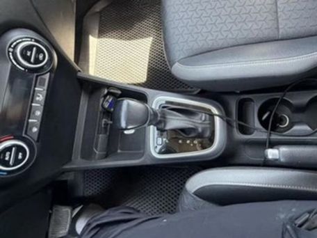 Kia Stonic, 2019 — сүрөт 6