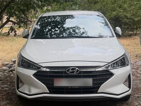 Hyundai Avante, 2019 — фото 1
