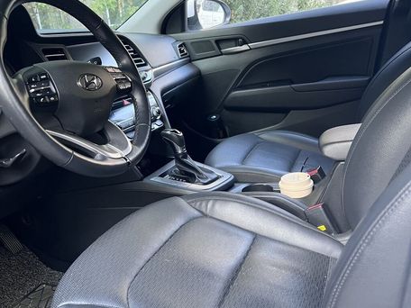 Hyundai Elantra, 2019 — 照片 8