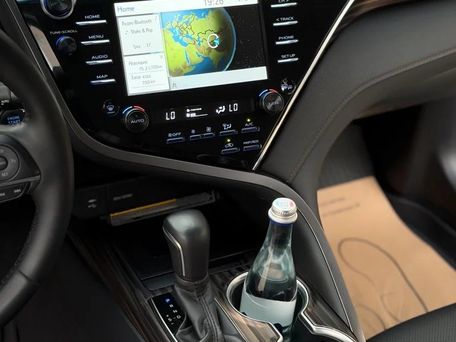 Toyota Camry, 2018 — сүрөт 9