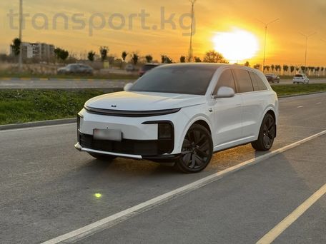Li Auto (Lixiang) L6, 2024 — photo 1