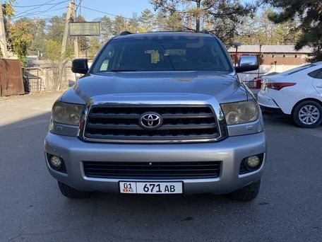 Toyota Sequoia, 2008 — photo 1