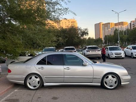 Mercedes-Benz E-Класс, 2003 — фото 2