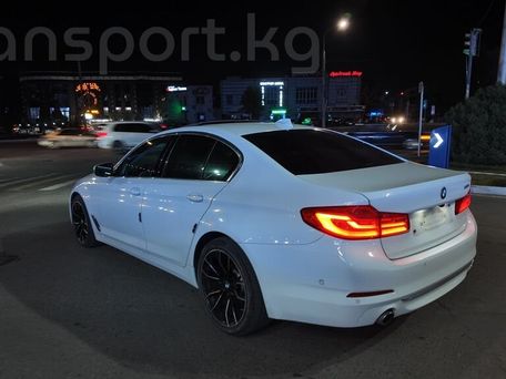 BMW 5 Series, 2020 — photo 7