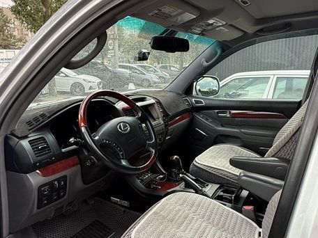 Lexus GX, 2008 — 照片 2