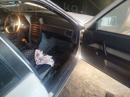 Alfa Romeo 155, 1991 — 照片 2