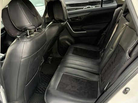 Toyota RAV4, 2019 — сүрөт 6