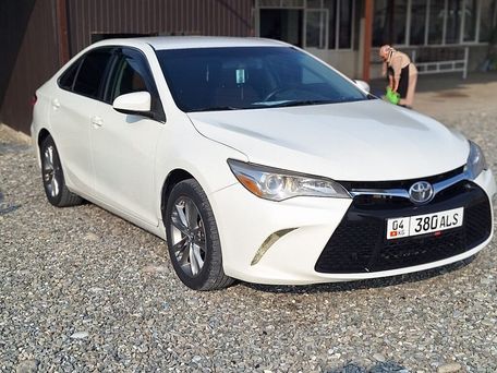 Toyota Camry, 2015 — 照片 3