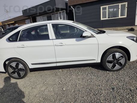 Dongfeng AX7, 2025 — photo 3