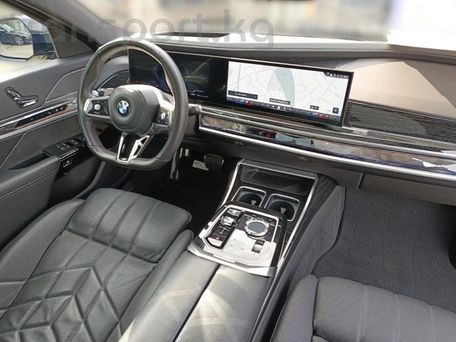 BMW 7 серии, 2023 — фото 17