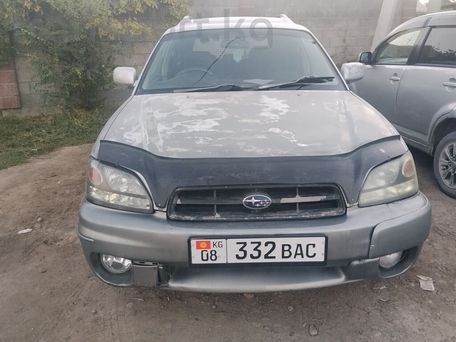 Subaru Legacy, 2002 — 照片 1