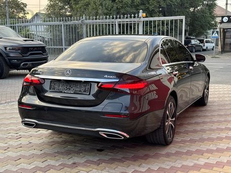 Mercedes-Benz E-Класс, 2021 — фото 5