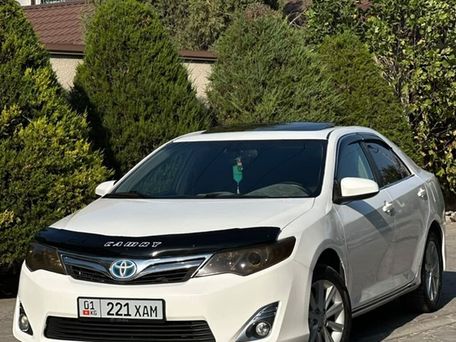 Toyota Camry, 2012
