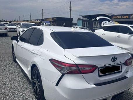 Toyota Camry, 2019 — сүрөт 2