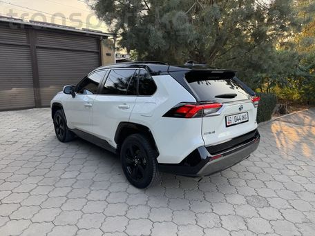 Toyota RAV4, 2022 — сүрөт 12