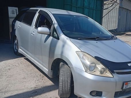 Toyota Wish, 2003 — photo 4
