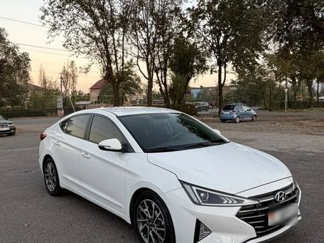 Hyundai Avante, 2019 — 照片 2