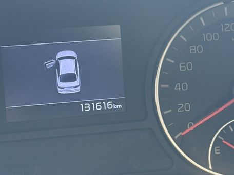Kia K5, 2019 — photo 10