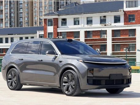 Li Auto (Lixiang) L9, 2023 — 照片 4