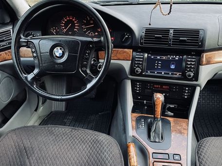 BMW 5 серии, 2001 — 照片 6