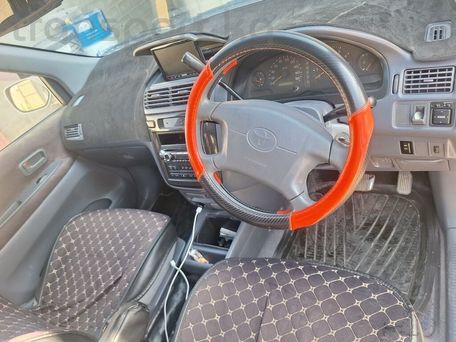Toyota Ipsum, 1999 — сүрөт 6