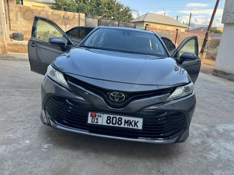 Toyota Camry, 2020