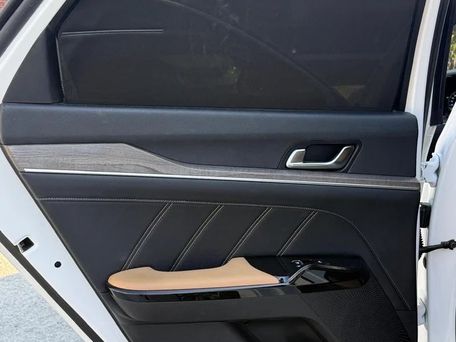 Kia K5, 2021 — photo 10