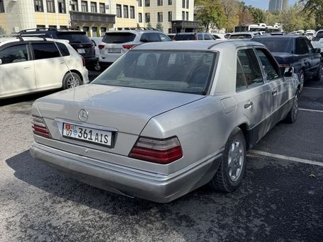 Mercedes-Benz W124, 1992 — сүрөт 3