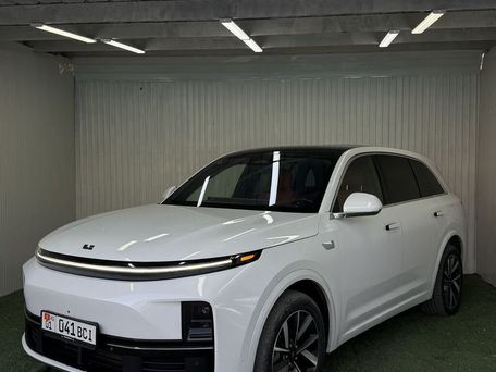 Li Auto (Lixiang) L7, 2023 — фото 3