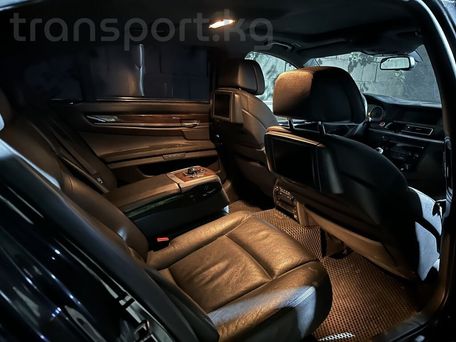 BMW 7 Series, 2009 — photo 9