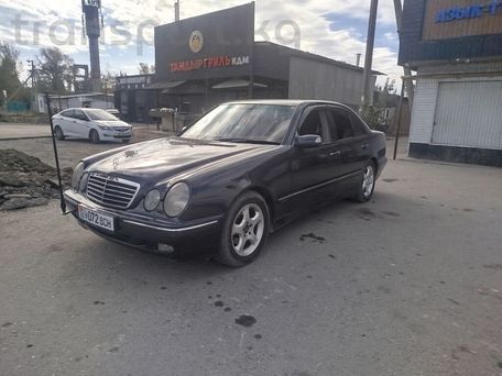 Mercedes-Benz E-Class, 2002 — photo 1