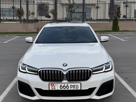 BMW 5 серии, 2021