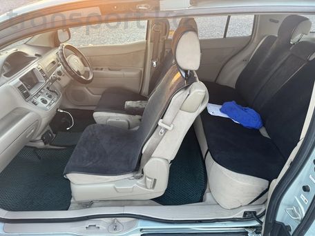 Toyota Raum, 2003 — 照片 6