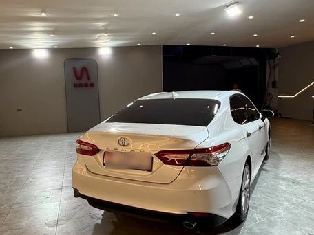 Toyota Camry, 2021 — фото 6