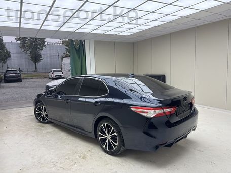 Toyota Camry, 2020 — фото 4