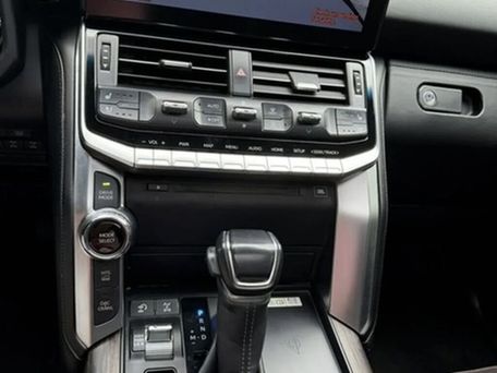 Toyota Land Cruiser, 2021 — фото 15