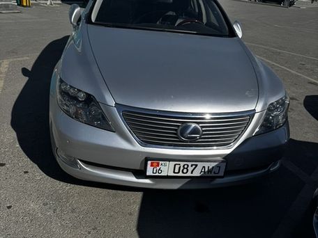 Lexus LS, 2008 — photo 1