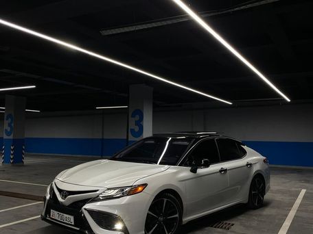 Toyota Camry, 2019 — фото 2