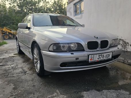 BMW 5 Series, 2001 — photo 1