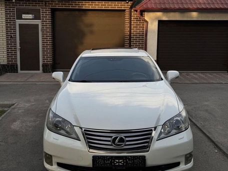 Lexus ES, 2010 — фото 1