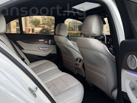 Mercedes-Benz E-Класс, 2021 — фото 11