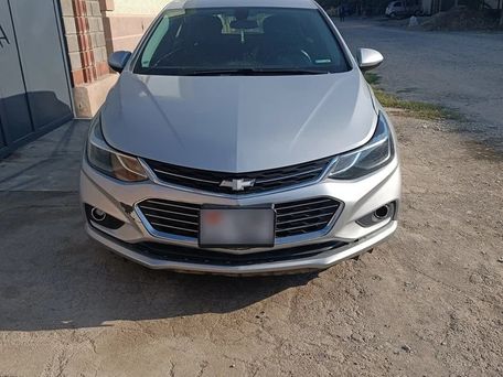 Chevrolet Cruze, 2018 — 照片 1