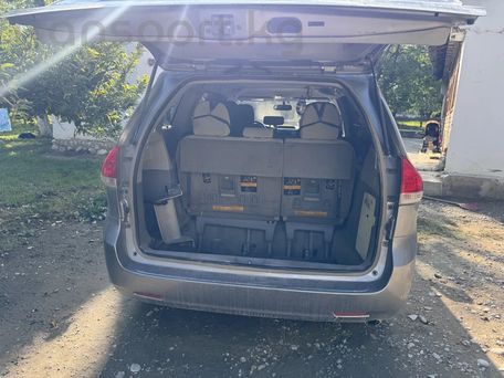 Toyota Sienna, 2012 — 照片 6
