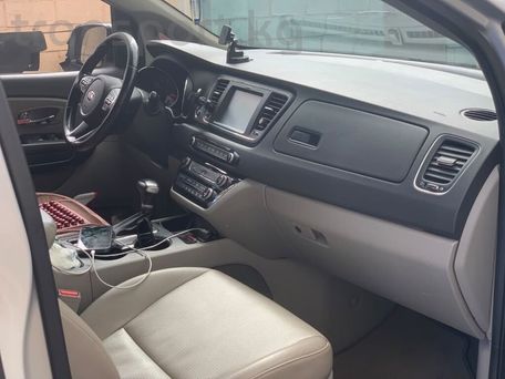 Kia Carnival, 2019 — фото 11