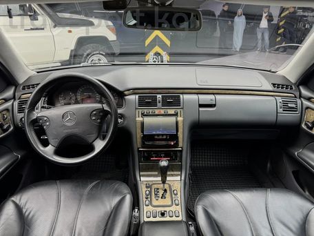 Mercedes-Benz E-Класс AMG, 2001 — фото 7