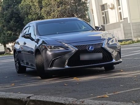 Lexus ES, 2020 — photo 2