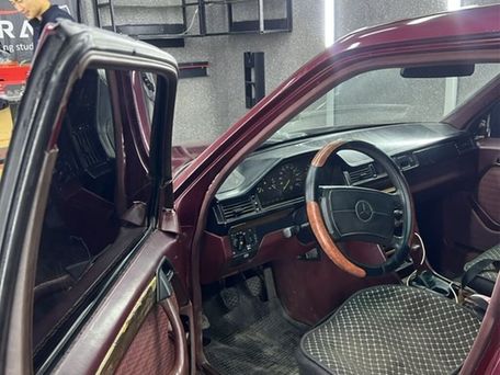 Mercedes-Benz W124, 1991 — сүрөт 5